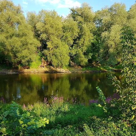 Viadrina Rooms & Apartments Frankfurt-Oder Am Park Im Zentrum Frankfurt  ภายนอก รูปภาพ