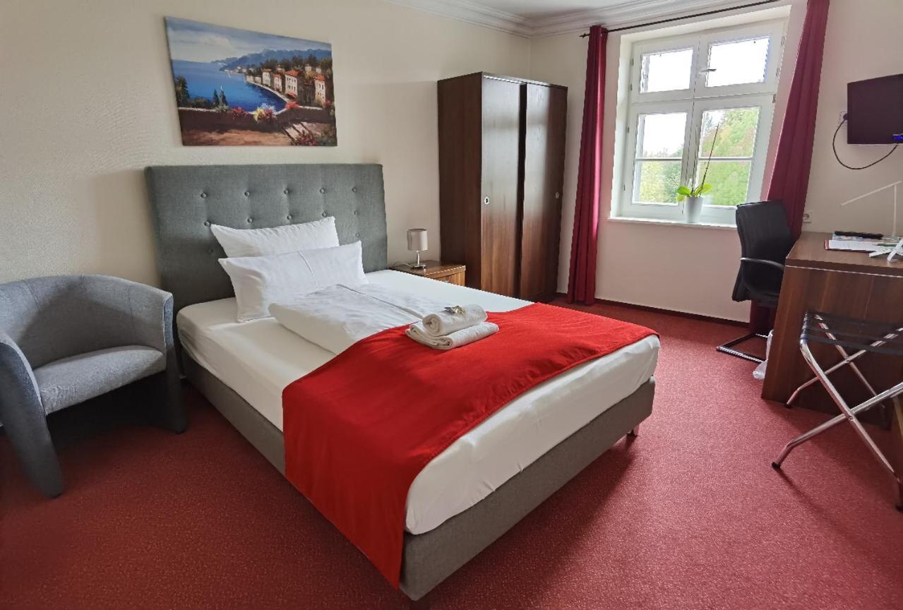Viadrina Rooms & Apartments Frankfurt-Oder Am Park Im Zentrum Frankfurt  ภายนอก รูปภาพ